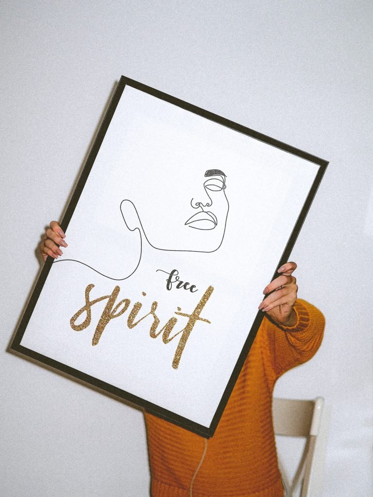 Laura Chouette Ed5T ISoX40 Unsplash 768x1024