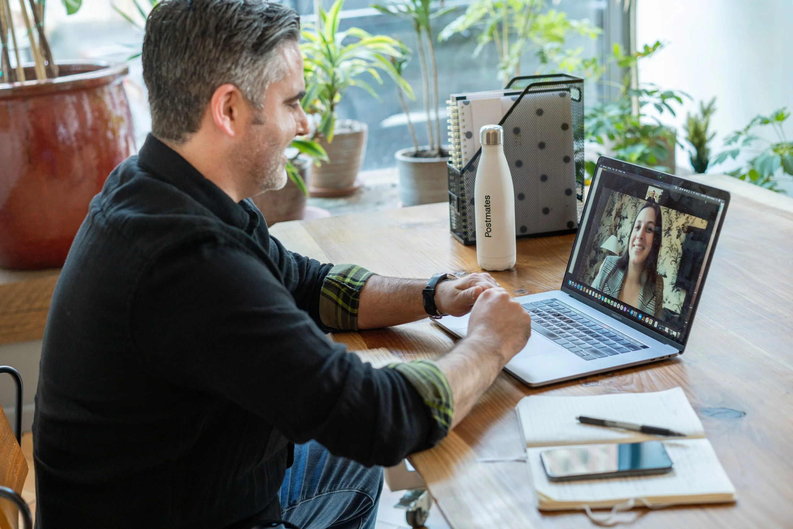 Blog Linkedin Sales Solutions Be5aVKFv9ho Unsplash Scaled